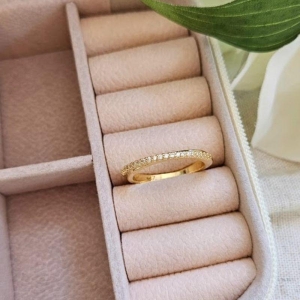 Anel Meia Aliança Zirconia Cristal