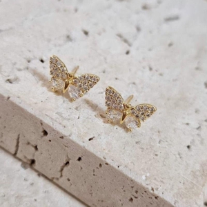 Brinco de Borboleta Cravejada