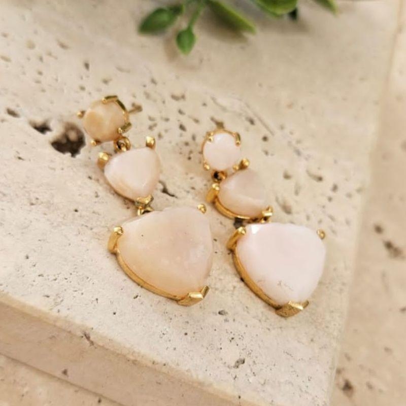 Brinco Pedra Natural Jade Pessêgo Coração