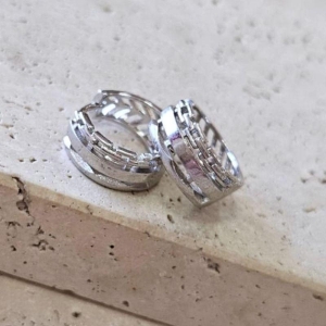 Brinco Argola Detalhes Corrente