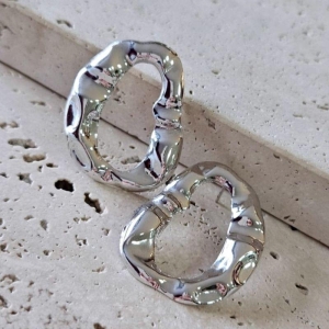 Brinco Oval Martelado