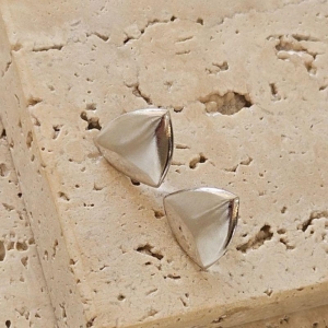 Brinco Triangulo Chapa