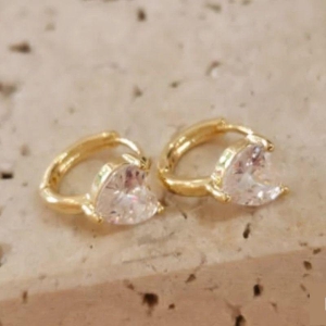 Brinco Argola Coração Pedra