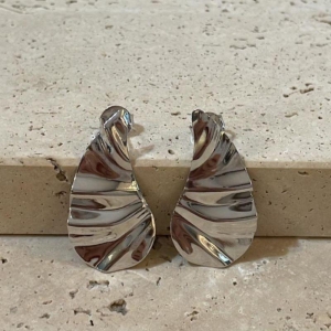 Brinco Asa Martelada