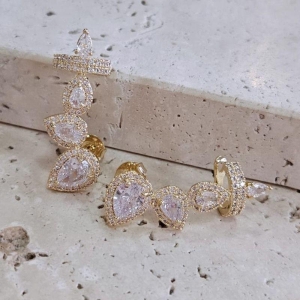 Brinco Ear Cuff  Gotas com Zirconia