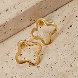 Brinco Van Cleef Vazado Liso