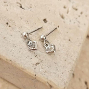 Brinco Zirconia com Coração Pendurado R