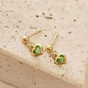 Brinco Bolinha com Coração Pendurado