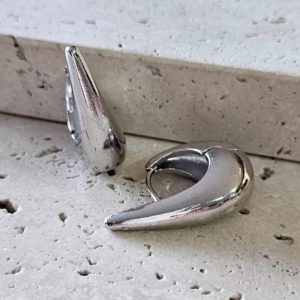 Brinco Gota Clic Grossa Gde R