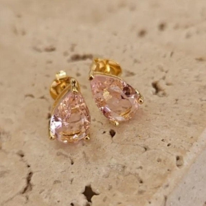 Brinco Pedra Gota Rosa