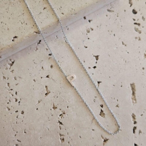 Gargantilha Letra P Tranversal 50cm