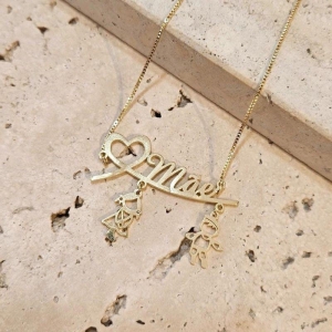 Gargantilha Mãe/Vovó com Criança e Coração