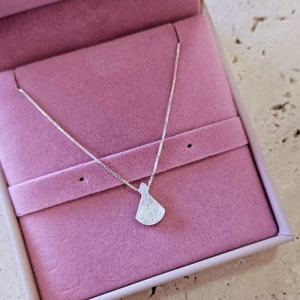 Gargantilha Nossa Senhora Madre Perola 45cm