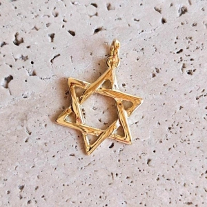 Pingente Estrela de Davi (2,2x1,7cm)