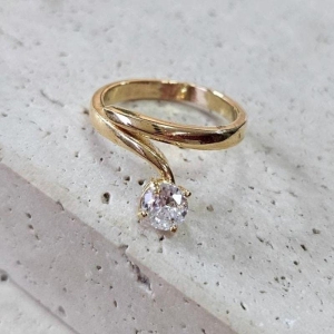 Anel Solitário Aro Cruzado Ajustavel