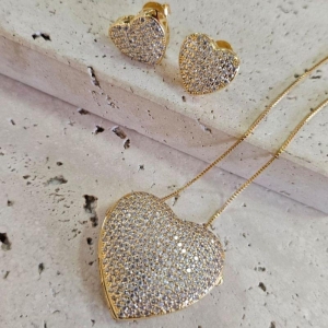 Conjunto Coração Relicario Cravejado 45cm