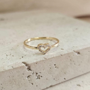 Anel Coração Cravejado Vazado Mini