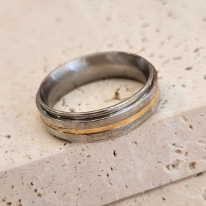 Anel Fio Dourado Masculino