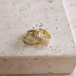 Brinco Argola Pontilhada Inteira Peq