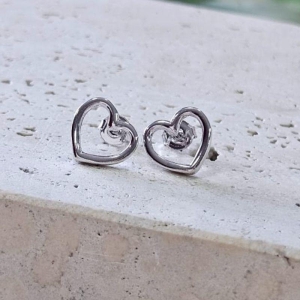 Brinco Coração Vazado Gordinho Gde