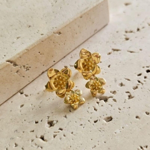 Brinco Flores Duplas