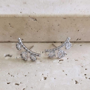 Brinco Mini Ear Cuff Folhas