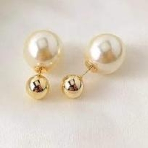 Brinco Tarraxa Pérola (Dior)