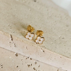 Brinco Van Cleef Cravejado Madreperola Peq