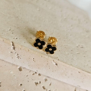 Brinco Van Cleef Cravejado Preto Peq