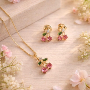 Conjunto Cereja Pedra Vermelha 40cm