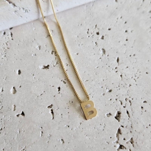 Gargantilha Letra B Mini 45cm