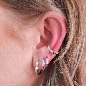 Piercing Corações Liso Fininho