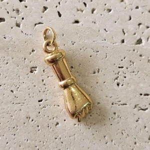 Pingente Figa (2,5x0,8cm)