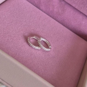 Brinco Argola Cravejada Clic 1,0cm Prata