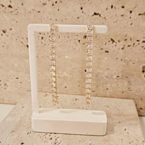 Brinco Fio de Zirconia Longo