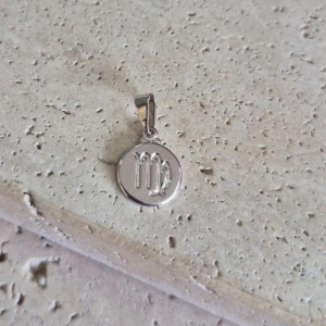 Pingente Signo Virgem 1cm