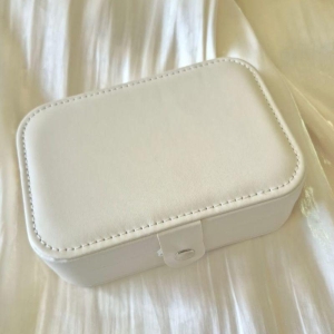 Porta Joia Almofadado Off White 15,5x10,5x5cm