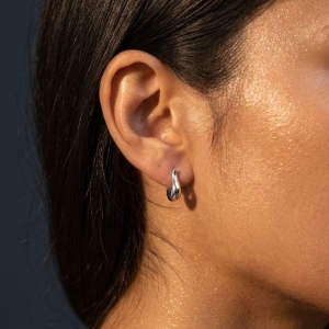 Brinco Argola Tulipa Lisa