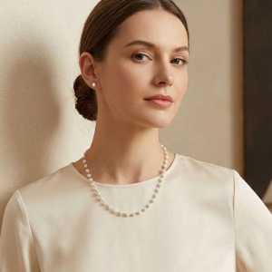 Gargantilha Mini Pérolas 40+5cm