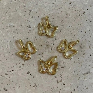 Pingente Borboleta Mini Cristal 1cm