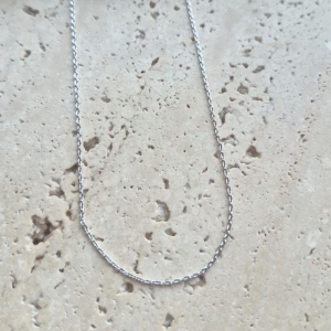 Corrente Cartier Diamantada Fininha 70cm