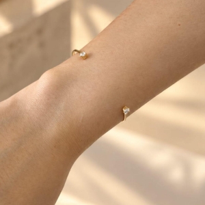 Bracelete Zirconia nas Pontas