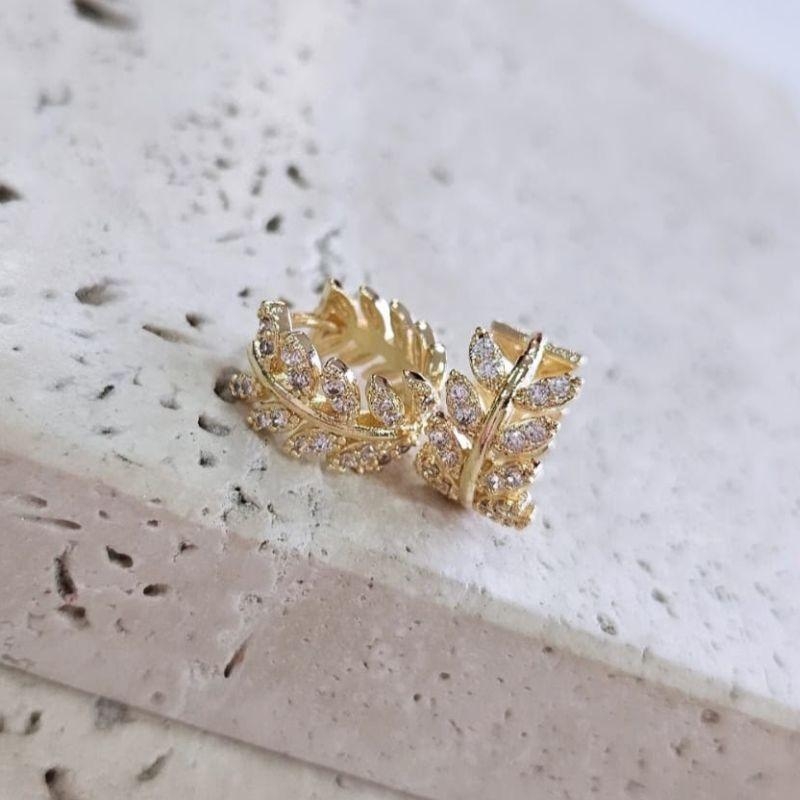 Brinco Argola Folha Zirconia Cristal Gde