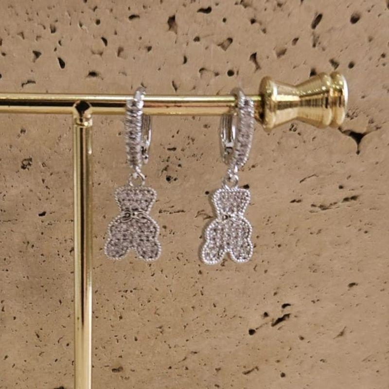 Brinco Argola Urso Pendurado Cravejado