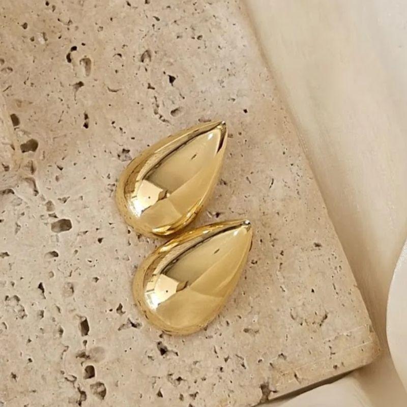 Brinco Gota Gordinha Média