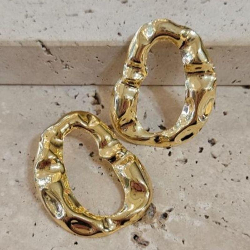 Brinco Oval Martelado