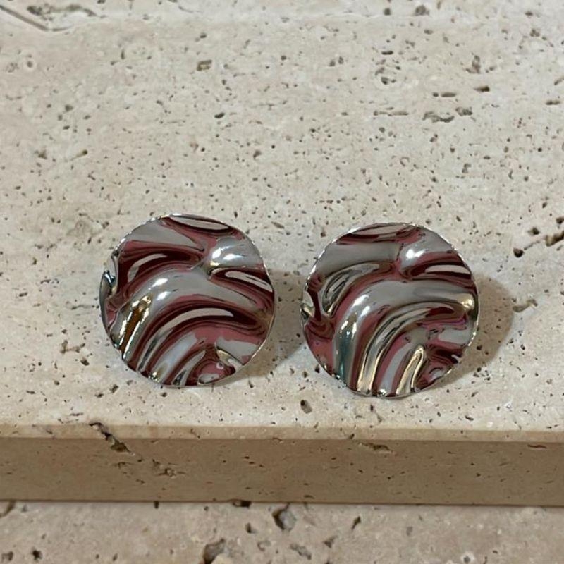 Brinco Redondo Martelado Pequeno