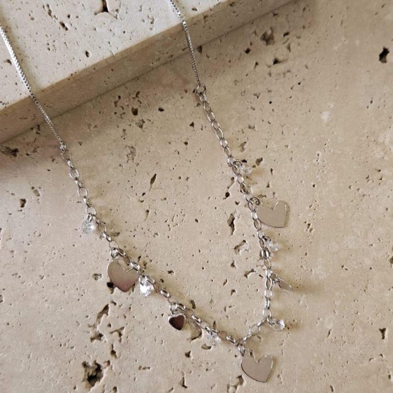 Choker Coração Liso e Zirconias Penduradas