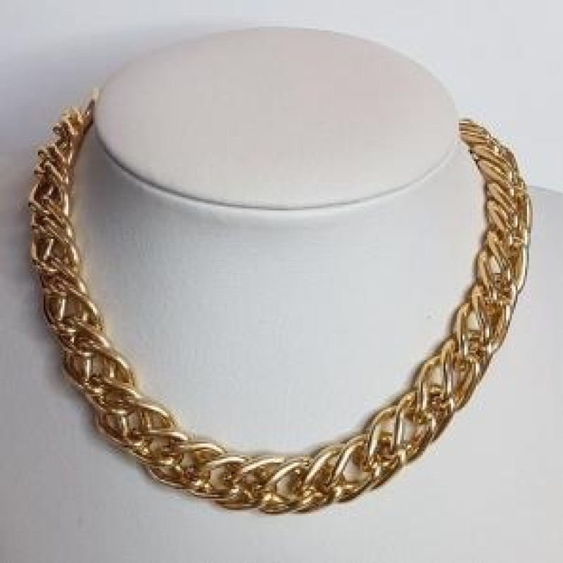 Choker Correntaria Entrelaçada 