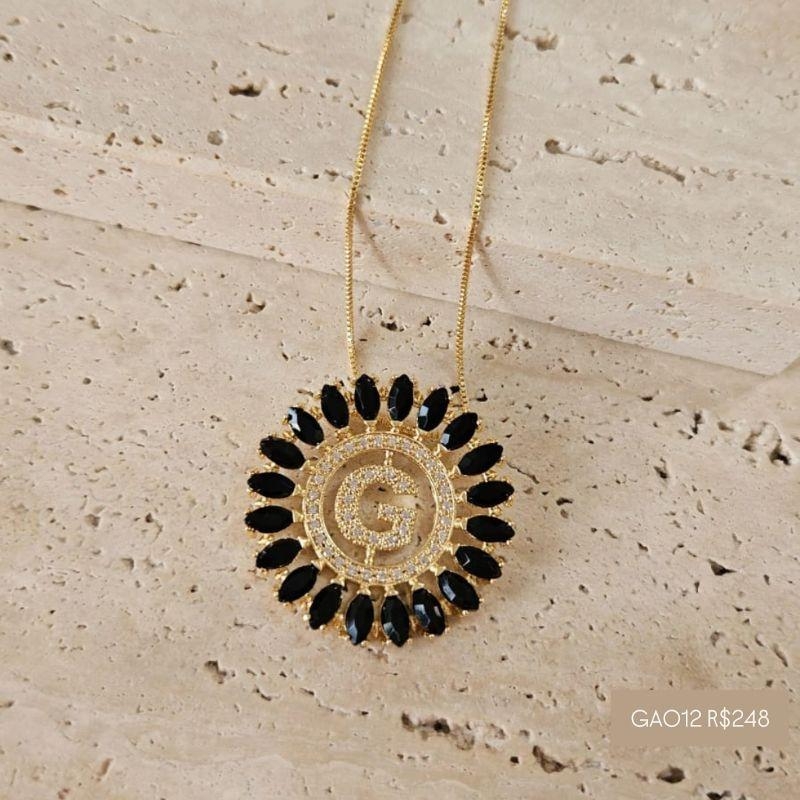 Gargantilha Mandala Inicial com Navete Negra